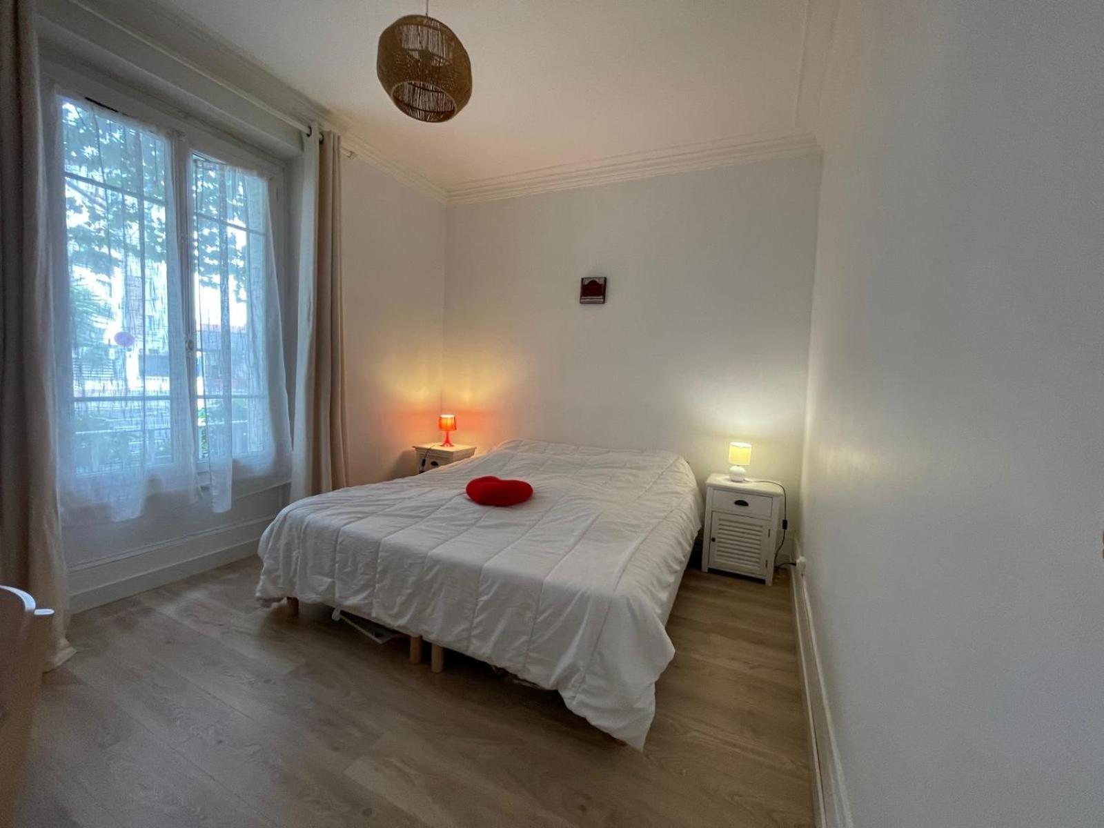 3 Pieces Avec Terrasse Apartment